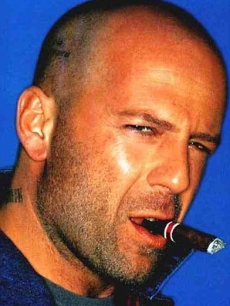 Bruce-Willis-s-Sex-Proposal-Offended-Woman-2.jpg