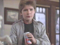 Corey-Feldman-Kicked-Out-From-His-Apartment-By-His-Dad-2.jpg