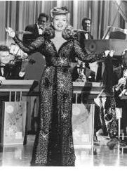 Singer-actress-Frances-Langford-Trouper-on-Bob-Hope-Tours-Died-at-92-3.jpg